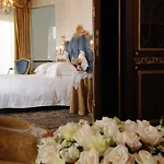 Hotel E Palazzo Aminta - A Leading Of The World 5*