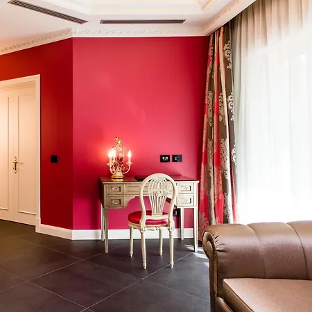 E Palazzo Aminta - A Leading Of The World ホテル 5*